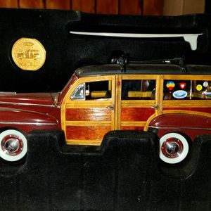 1946 Woody Wagon 1.18 die cast